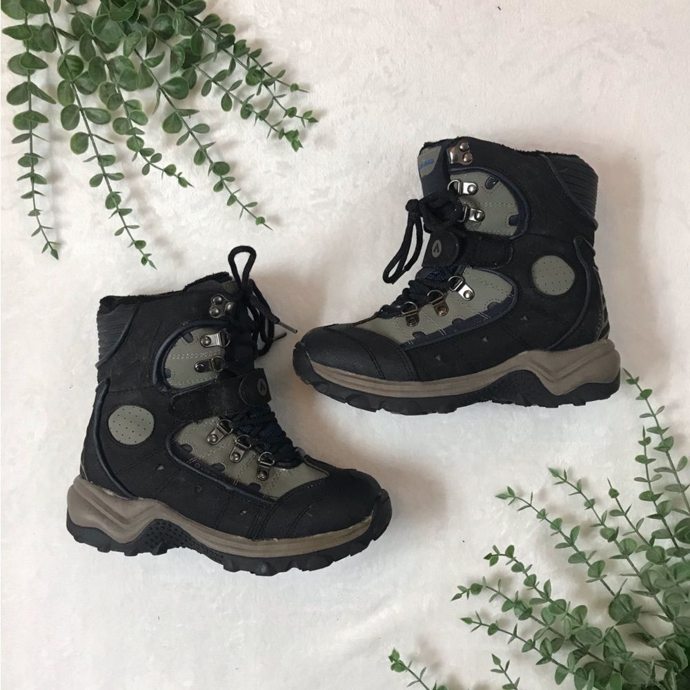 Airwalk Women’s Snow Ski Winter Boots Black Thermolite Lace Up Sz 5